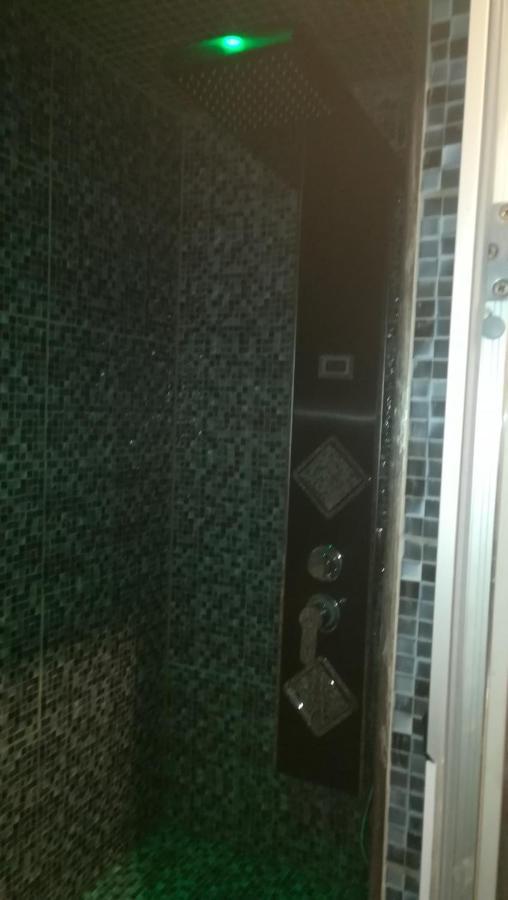 Studette Avec Spa & Jacuzzi セット エクステリア 写真